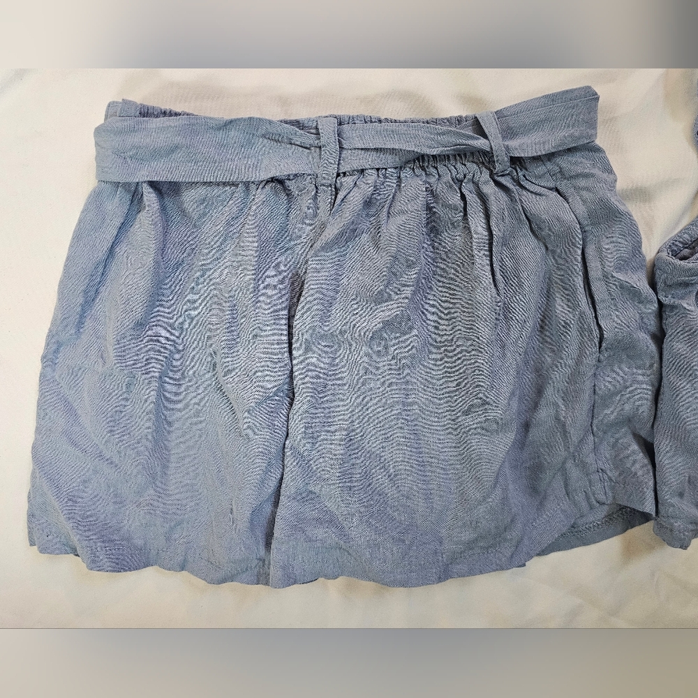 Light Blue Ruffle Crop Top & Shorts Set- Girls Size 8 - Picture 5 of 9